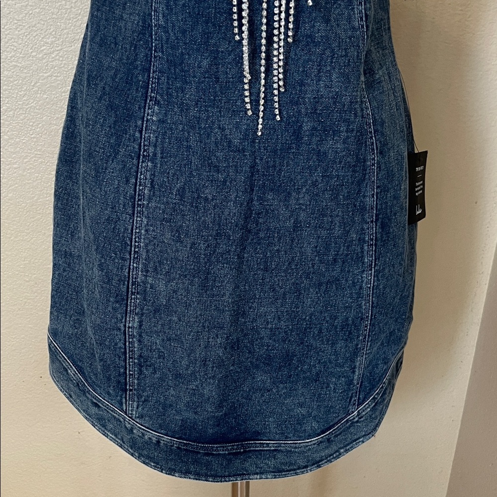 Lulus Strapless Denim Mini Dress Witn Rhinestone Fringe NWT SZ L - Picture 3 of 14